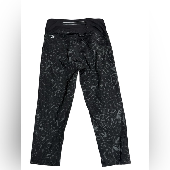 Lululemon Womens Pedal Pace Crop Star Crushed Black & Grey Size 4 EUC - Picture 1 of 8